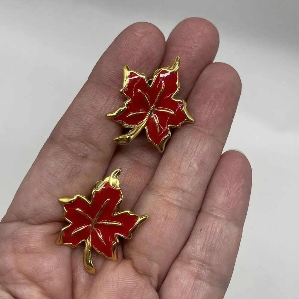 Gold Tone Red Enamel Leaf Brooche And Matching Clip Earring Set New